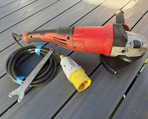 Milwaukee 110v corded - corded, 9”