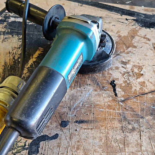 Makita 9557nb 110v 115mm - makita,