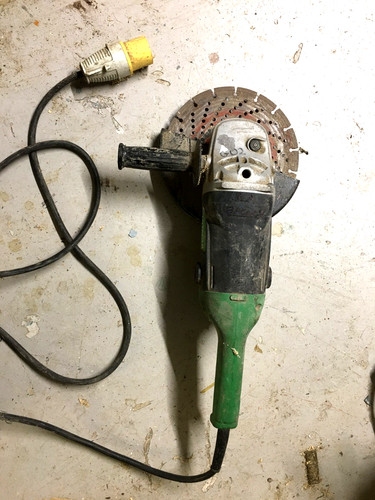 Hitachi g23sr 230mm angle - hitachi, 9”