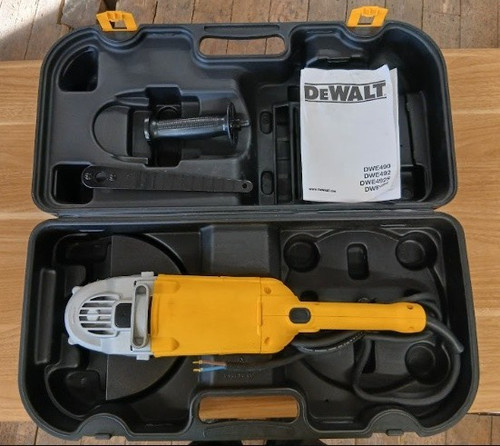 Dewalt dwe492k 230mm - dewalt,