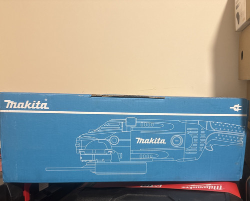 Makita ga9020s 2000w 9 - makita, ga9020s/1